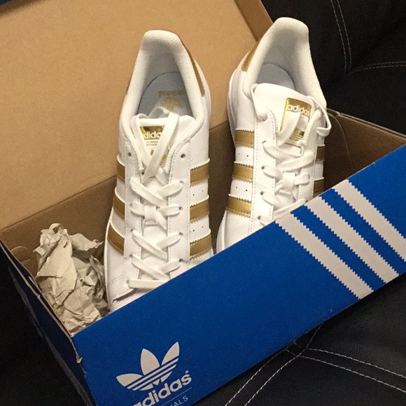 Adidas - Picture 3 of 4